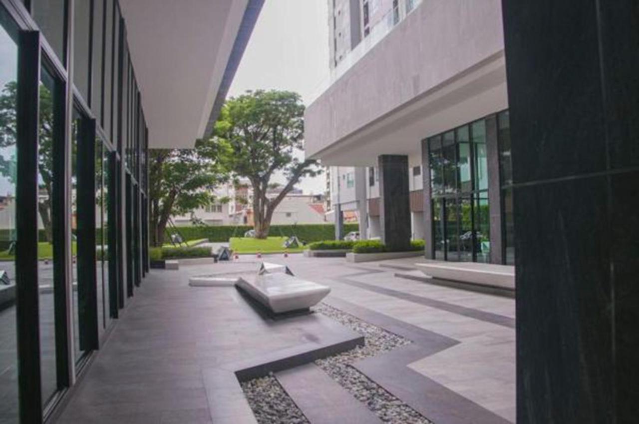 Apartment Base Pattaya